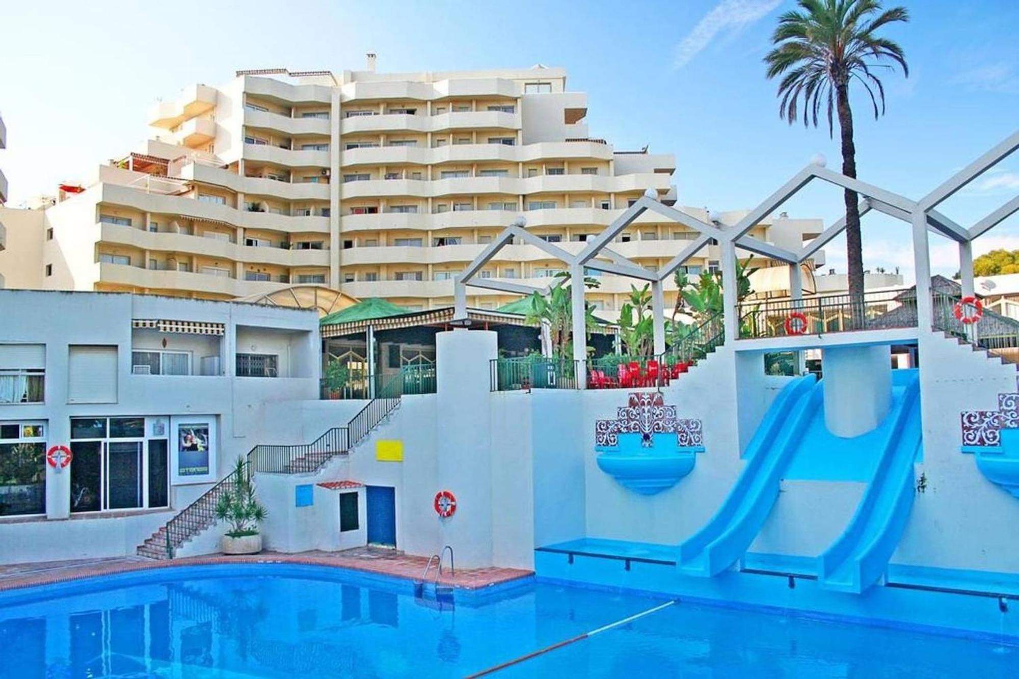Benalbeach Apartment With Water Park بينالماذينا المظهر الخارجي الصورة